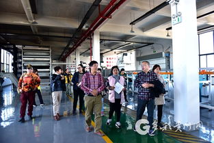 多彩貴州網(wǎng) 貴州省作協(xié)采風團實地考察朗德苗寨 農(nóng)食用菌場 茶葉加工廠