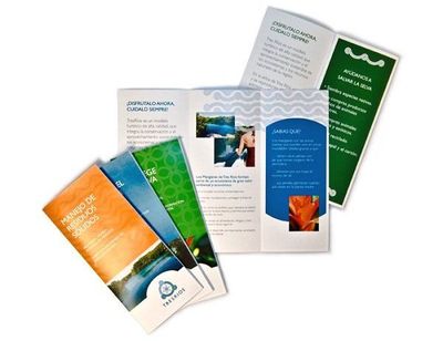 30款漂亮的酒店折頁(yè)畫冊(cè)設(shè)計(jì)